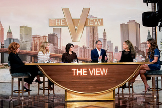 Alyssa Farah Griffin feet photo thumbnail