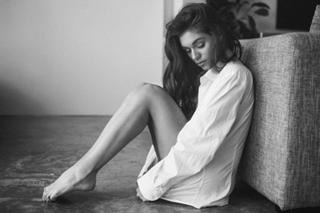 Alyssa Lynch feet photo 1