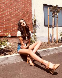 Alyssa Lynch feet photo 5