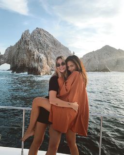 Alyssa Lynch feet photo 10