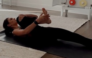 Alyssa Lynch feet photo 12
