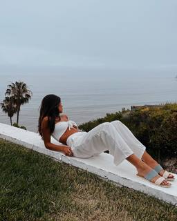 Alyssa Lynch feet photo 2