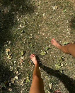 Alyssa Lynch feet photo 16