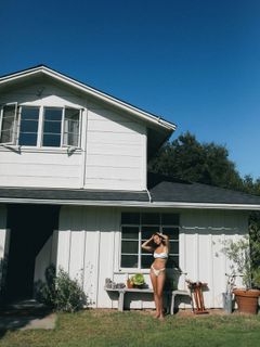 Alyssa Lynch feet photo 1
