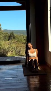 Alyssa Lynch feet photo 19