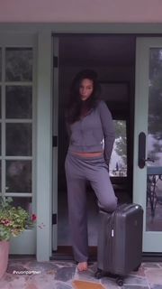 Alyssa Lynch feet photo 9