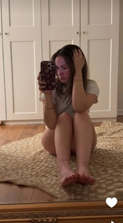 Alyssa McKay feet photo 9