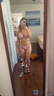 Alyssa McKay feet photo 8