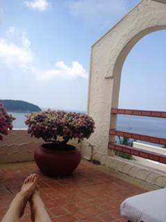 Alyssa Sutherland feet photo thumbnail