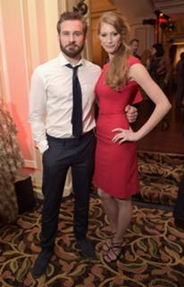 Alyssa Sutherland feet photo thumbnail