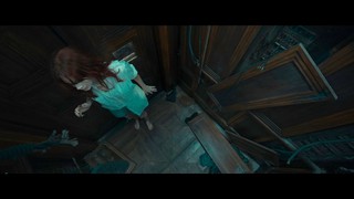 Alyssa Sutherland feet photo thumbnail
