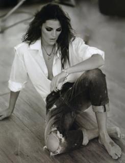 Amaia Salamanca feet photo 18