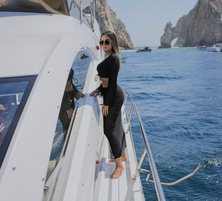 Amairani Garza Alonso feet photo 5