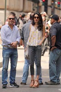 Amal Clooney feet photo thumbnail