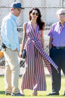 Amal Clooney feet photo thumbnail