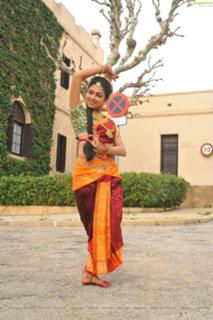 Amala Paul feet photo thumbnail