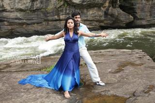 Amala Paul feet photo thumbnail