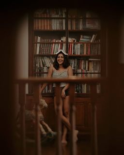 Amala Paul feet photo thumbnail