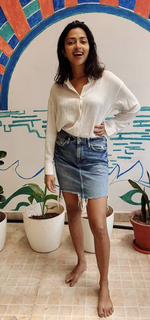 Amala Paul feet photo thumbnail