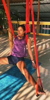 Amala Paul feet photo thumbnail