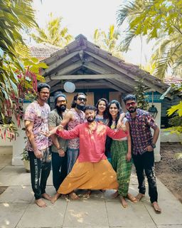 Amala Paul feet photo thumbnail