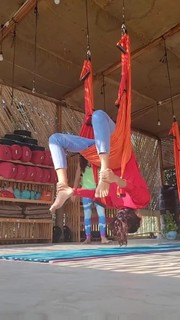 Amala Paul feet photo thumbnail