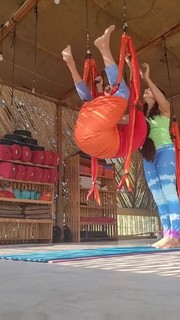 Amala Paul feet photo thumbnail