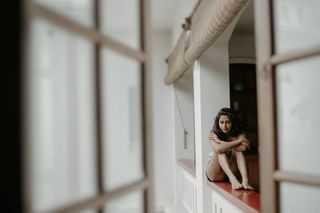 Amala Paul feet photo thumbnail