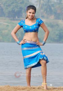 Amala Paul feet photo thumbnail