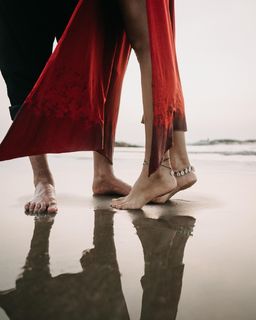 Amala Paul feet photo thumbnail