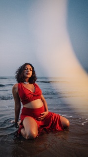 Amala Paul feet photo thumbnail