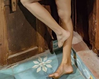Amala Paul feet photo thumbnail