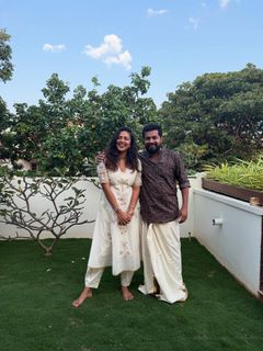 Amala Paul feet photo thumbnail