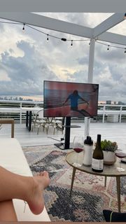 Amanda Anisimova feet photo thumbnail