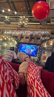 Amanda Anisimova feet photo thumbnail