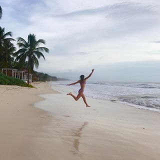 Amanda Anisimova feet photo thumbnail