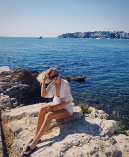 Amanda Anisimova feet photo thumbnail