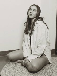 Amanda Anisimova feet photo 12