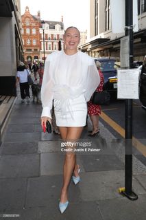 Amanda Anisimova feet photo 12