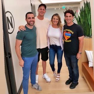 Amanda Balionis Renner feet photo 3