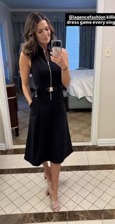 Amanda Balionis Renner feet photo 1