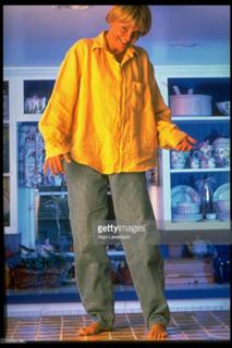 Amanda Bearse feet photo 11