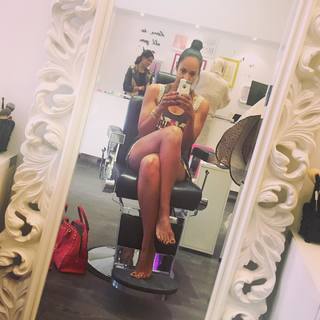 Amanda Brugel feet photo 20