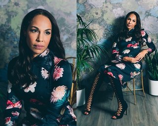Amanda Brugel feet photo 16