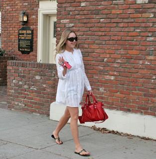 Amanda Bynes feet photo thumbnail