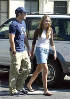 Amanda Bynes feet photo thumbnail