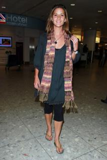 Amanda Byram feet photo 7