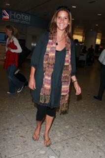 Amanda Byram feet photo 6
