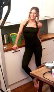 Amanda Byram feet photo 4