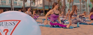 Amanda Cerny feet photo thumbnail